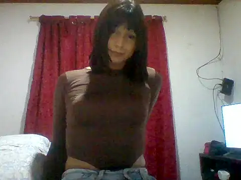 Snapshot of lucyscay_ chatting on 11, 4, 2026 lucyscay online show from 11, 4, 2026