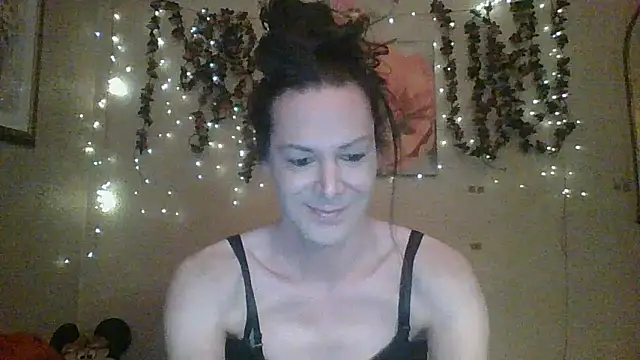 Snapshot of sillymillie4 chatting on 5, 3, 2026 sillymillie4 online show from 5, 3, 2026