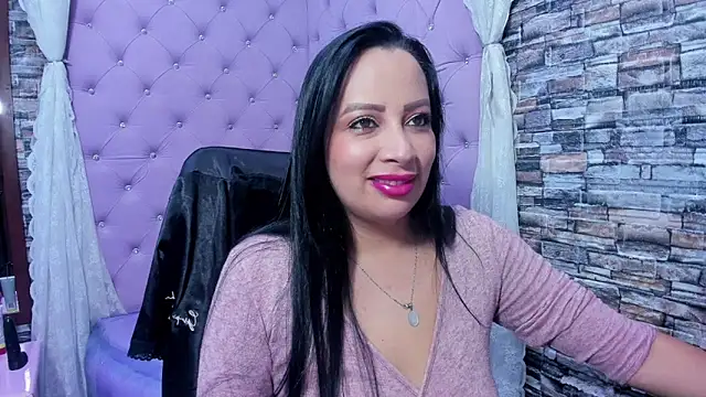 Snapshot of Ashley_Obsession chatting on 7, 4, 2026 Ashley Obsession online show from 7, 4, 2026