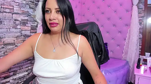 Snapshot of Ashley_Obsession chatting on 16, 4, 2026 Ashley Obsession online show from 16, 4, 2026