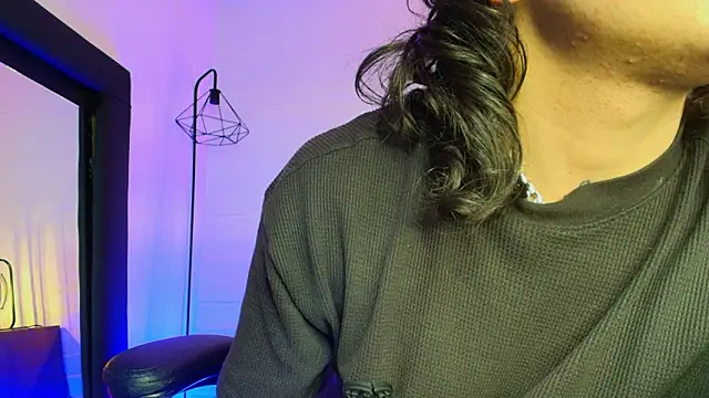 Snapshot of Axell_Kussh chatting on 21, 3, 2026 Axell Kussh online show from 21, 3, 2026