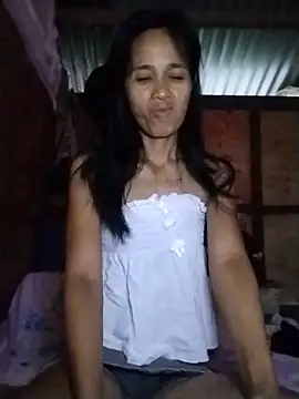 Snapshot of sweet_maxine44 chatting on 22, 5, 2026 sweet maxine44 online show from 22, 5, 2026