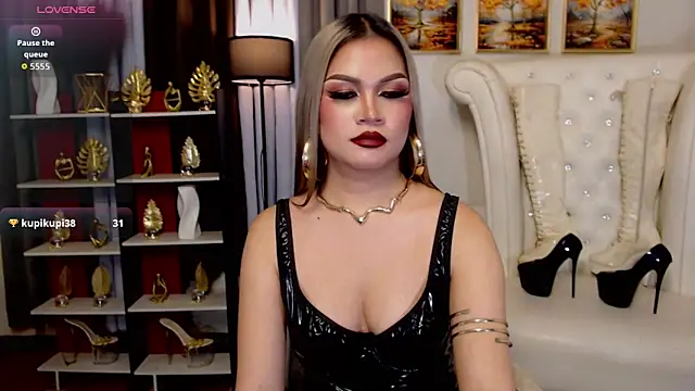 Snapshot of PrettyCockAthena chatting on 5, 6, 2026 PrettyCockAthena online show from 5, 6, 2026