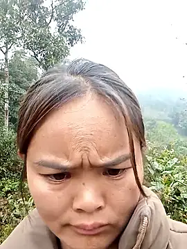 Snapshot of Luminana chatting on 7, 3, 2026 Luminana online show from 7, 3, 2026