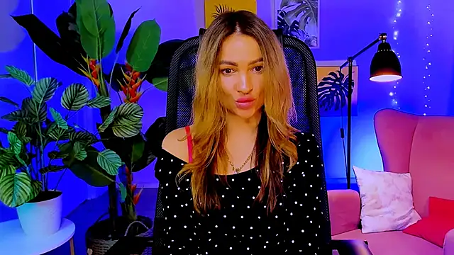 Snapshot of KrisWillis chatting on 2, 3, 2026 KrisWillis online show from 2, 3, 2026