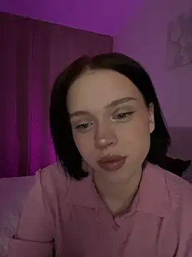  luna fox  online show from 12, 2, 2026