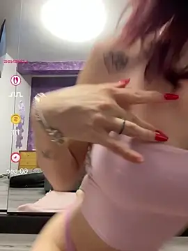 Snapshot of Roxyfoxyyy chatting on 14, 7, 2026 Roxyfoxyyy online show from 14, 7, 2026