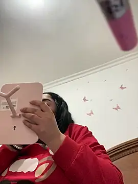 Snapshot of Amber_Sinn chatting on 8, 4, 2026 Amber Sinn online show from 8, 4, 2026