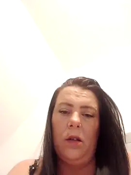 Snapshot of louisa36 chatting on 24, 4, 2026 louisa36 online show from 24, 4, 2026