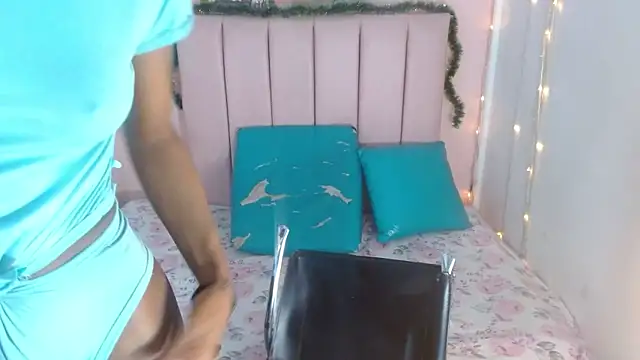 Snapshot of charlothcameronrs707 chatting on 28, 3, 2026 charlothcameronrs707 online show from 28, 3, 2026