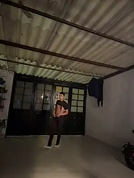 Eros lee online show from 11, 2, 2026