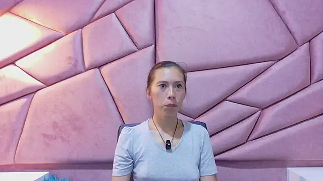 kimberlypink  online show from 2, 3, 2026