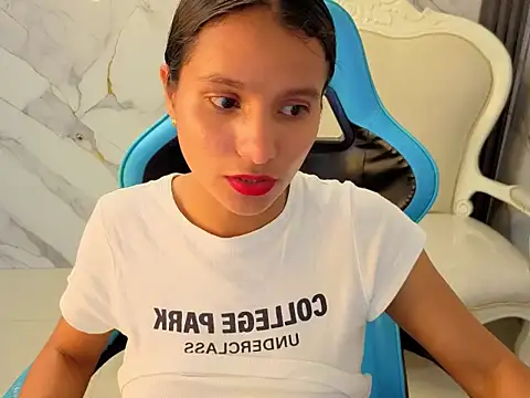 Snapshot of Cataleya23_a chatting on 9, 4, 2026 Cataleya23 a online show from 9, 4, 2026