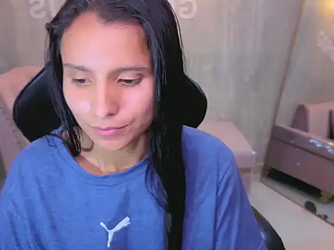 Snapshot of Cataleya23_a chatting on 1, 5, 2026 Cataleya23 a online show from 1, 5, 2026