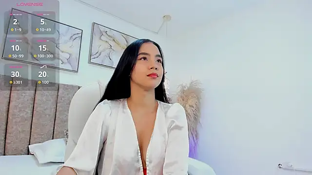 Snapshot of Yaasmin_ chatting on 17, 2, 2026 Yaasmin online show from 17, 2, 2026