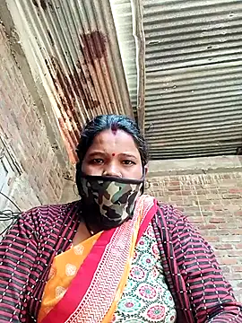 Snapshot of Kirti_sacsena chatting on 23, 2, 2026 Kirti sacsena online show from 23, 2, 2026