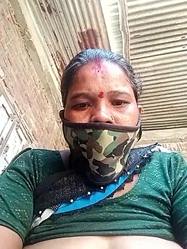 Snapshot of Kirti_sacsena chatting on 11, 3, 2026 Kirti sacsena online show from 11, 3, 2026