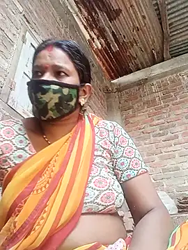 Snapshot of Kirti_sacsena chatting on 9, 4, 2026 Kirti sacsena online show from 9, 4, 2026