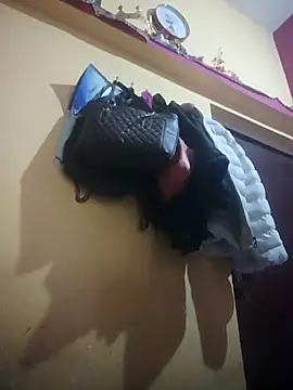 Snapshot of njkalo_sexe chatting on 14, 4, 2026 njkalo sexe online show from 14, 4, 2026