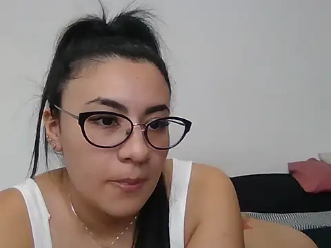 Snapshot of Agusgold22 chatting on 6, 5, 2026 Agusgold22 online show from 6, 5, 2026