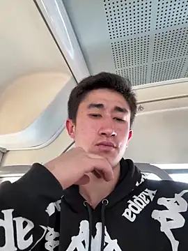 Snapshot of baron5008 chatting on 7, 4, 2026 baron5008 online show from 7, 4, 2026