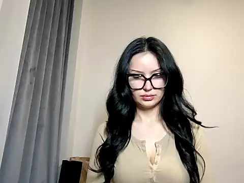 Snapshot of JoanGold chatting on 12, 3, 2026 JoanGold online show from 12, 3, 2026