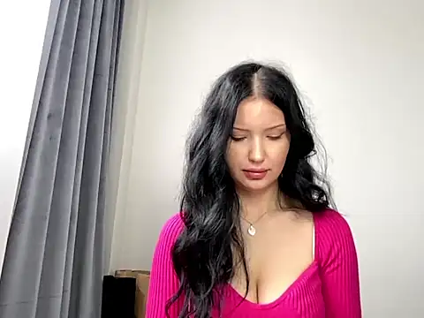 Snapshot of JoanGold chatting on 2, 4, 2026 JoanGold online show from 2, 4, 2026