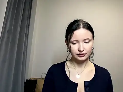 Snapshot of JoanGold chatting on 12, 4, 2026 JoanGold online show from 12, 4, 2026