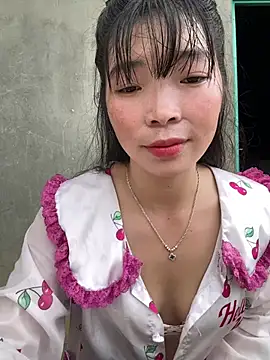 cuty lusy online show from 15, 7, 2026