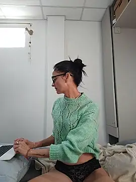 SophiaRemington online show from 12, 5, 2026