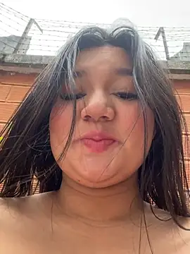 Snapshot of luna_bradley_ chatting on 24, 6, 2026 luna bradley online show from 24, 6, 2026