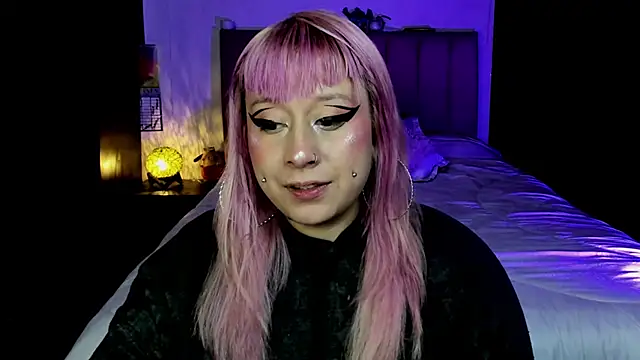 Snapshot of Alicefoxxx_wonderlandxxx chatting on 25, 4, 2026 Alicefoxxx wonderlandxxx online show from 25, 4, 2026