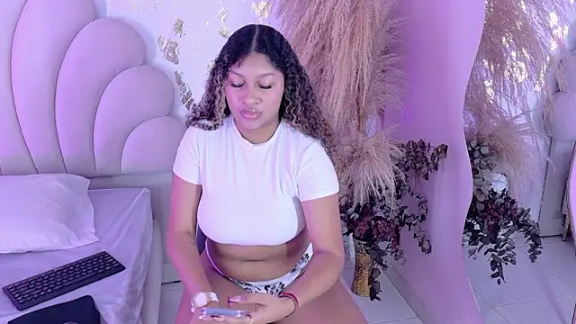 sabrina lafaux cr online show from 11, 3, 2026