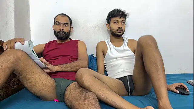 Snapshot of DesiDaddyandSon chatting on 1, 8, 2026 DesiDaddyandSon online show from 1, 8, 2026