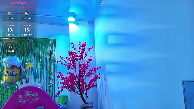 Snapshot of Chloe_dolly chatting on 19, 3, 2026 Chloe dolly online show from 19, 3, 2026