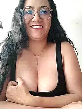 Snapshot of Salma-sweet chatting on 7, 6, 2026 Salma-sweet online show from 7, 6, 2026