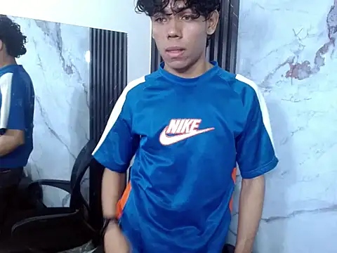 Snapshot of DaviidBuckx_ chatting on 11, 2, 2026 DaviidBuckx online show from 11, 2, 2026