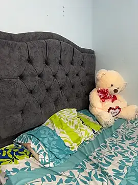 Snapshot of two_cam_latin chatting on 13, 3, 2026 two cam latin online show from 13, 3, 2026