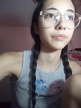 Snapshot of isaaabelaaa chatting on 17, 4, 2026 isaaabelaaa online show from 17, 4, 2026