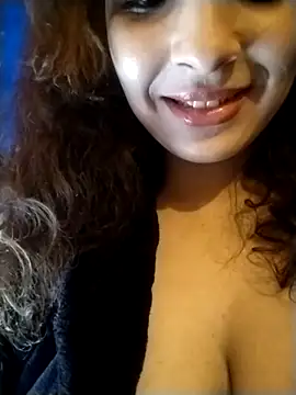 Quee1997 online show from 9, 2, 2026