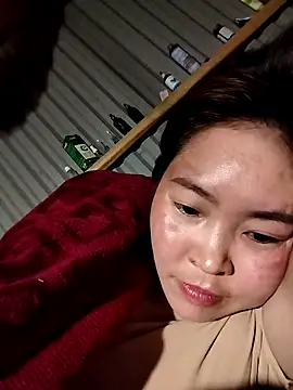 Snapshot of Yiyoongg chatting on 19, 2, 2026 Yiyoongg online show from 19, 2, 2026