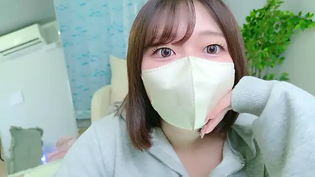 Snapshot of Saki_chanF chatting on 11, 6, 2026 Saki chanF online show from 11, 6, 2026