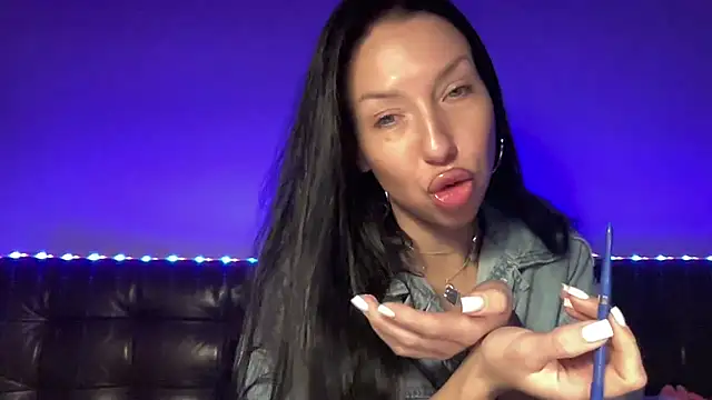 Snapshot of MissDeepVelur chatting on 19, 2, 2026 MissDeepVelur online show from 19, 2, 2026