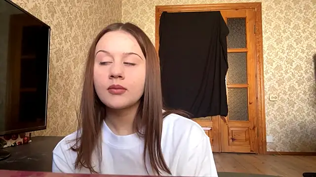 Snapshot of BethanySalvio chatting on 4, 5, 2026 BethanySalvio online show from 4, 5, 2026