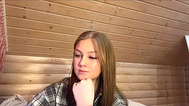 Snapshot of TessSamul chatting on 25, 4, 2026 TessSamul online show from 25, 4, 2026