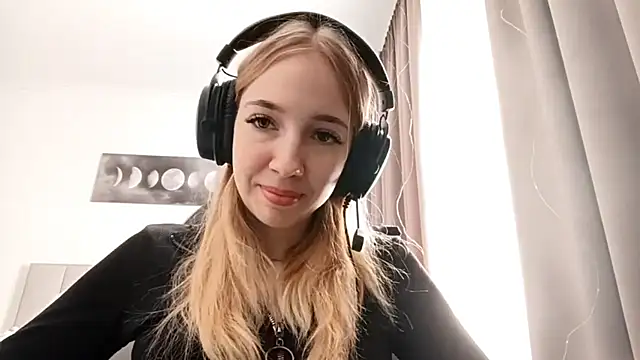 Snapshot of WackyNome chatting on 15, 2, 2026 WackyNome online show from 15, 2, 2026