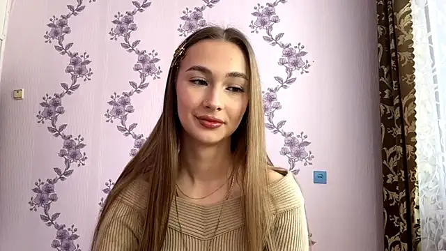 Snapshot of LacieHelaire chatting on 28, 2, 2026 LacieHelaire online show from 28, 2, 2026