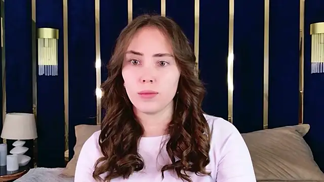 Arielle Vade online show from 28, 3, 2026