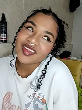 BrianaSweetxxx online show from 18, 4, 2026