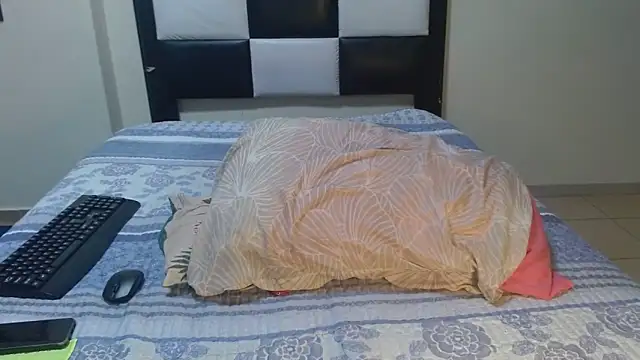 Snapshot of VeronaDimexx chatting on 14, 4, 2026 VeronaDimexx online show from 14, 4, 2026